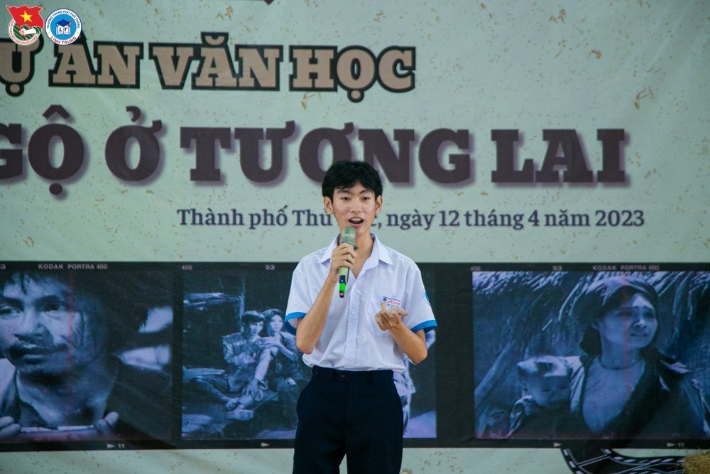 Dự án văn học Hội ngộ ở tương lai (14).jpg